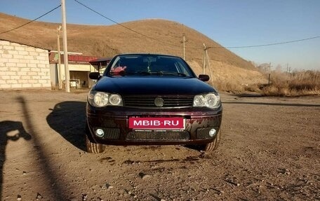 Fiat Albea I рестайлинг, 2010 год, 400 000 рублей, 3 фотография