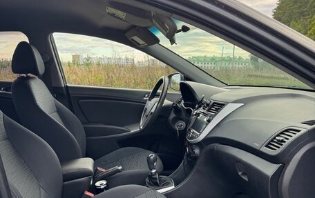 Hyundai Solaris II рестайлинг, 2016 год, 860 000 рублей, 6 фотография