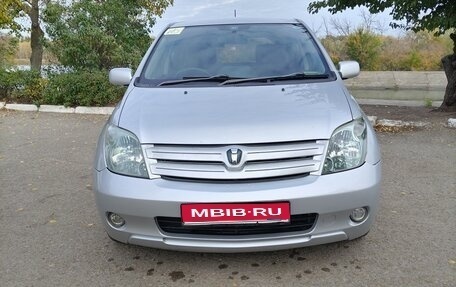 Toyota Ist II, 2002 год, 550 000 рублей, 1 фотография