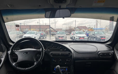 Chevrolet Niva I рестайлинг, 2005 год, 270 000 рублей, 2 фотография