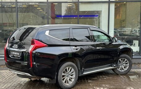 Mitsubishi Pajero Sport III рестайлинг, 2018 год, 3 050 000 рублей, 7 фотография