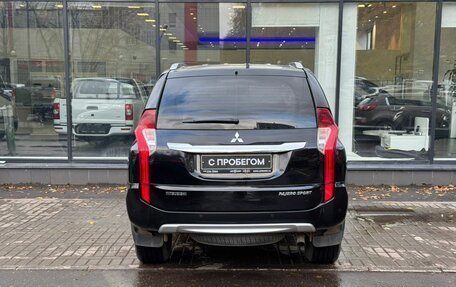 Mitsubishi Pajero Sport III рестайлинг, 2018 год, 3 050 000 рублей, 6 фотография