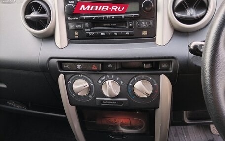 Toyota Ist II, 2002 год, 550 000 рублей, 11 фотография