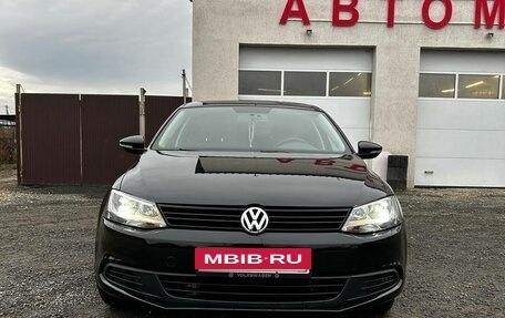 Volkswagen Jetta VI, 2014 год, 1 450 000 рублей, 12 фотография