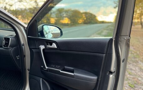 KIA Sportage IV рестайлинг, 2017 год, 1 890 000 рублей, 9 фотография