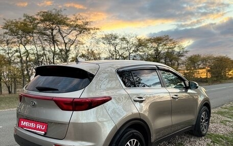 KIA Sportage IV рестайлинг, 2017 год, 1 890 000 рублей, 4 фотография