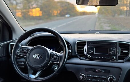 KIA Sportage IV рестайлинг, 2017 год, 1 890 000 рублей, 16 фотография