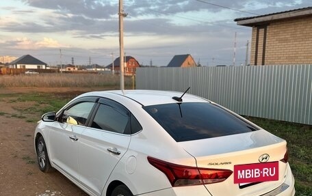 Hyundai Solaris II рестайлинг, 2017 год, 1 350 000 рублей, 3 фотография