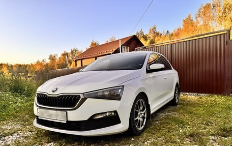 Skoda Rapid II, 2020 год, 1 650 000 рублей, 3 фотография