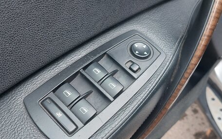 BMW X3, 2004 год, 850 000 рублей, 16 фотография