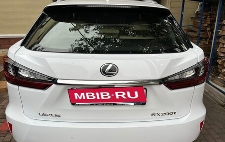 Lexus RX IV рестайлинг, 2017 год, 4 250 000 рублей, 1 фотография