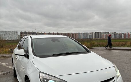 Opel Astra J, 2012 год, 650 000 рублей, 1 фотография