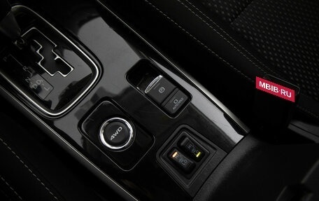 Mitsubishi Outlander III рестайлинг 3, 2019 год, 2 599 000 рублей, 13 фотография