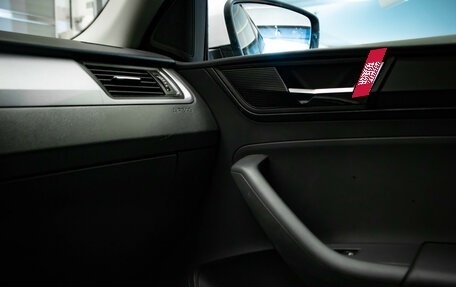 Skoda Rapid I, 2018 год, 989 000 рублей, 15 фотография