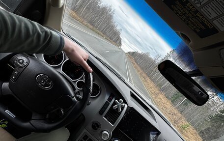 Toyota Tundra II, 2008 год, 2 990 000 рублей, 9 фотография