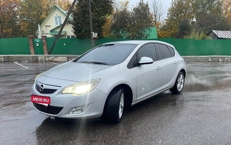 Opel Astra J, 2011 год, 420 000 рублей, 6 фотография
