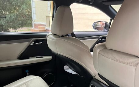 Lexus RX IV рестайлинг, 2017 год, 4 250 000 рублей, 10 фотография