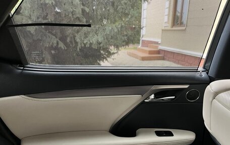 Lexus RX IV рестайлинг, 2017 год, 4 250 000 рублей, 13 фотография