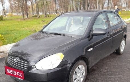 Hyundai Verna II, 2007 год, 700 000 рублей, 2 фотография