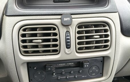 Renault Symbol I, 2004 год, 200 000 рублей, 12 фотография