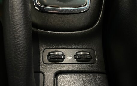 Toyota Avensis III рестайлинг, 2006 год, 755 000 рублей, 11 фотография