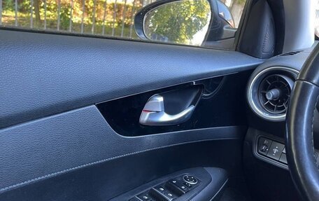 KIA Cerato IV, 2018 год, 1 350 000 рублей, 4 фотография