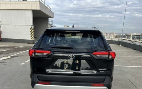 Toyota RAV4, 2025 год, 3 899 999 рублей, 6 фотография