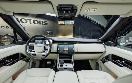 Land Rover Range Rover IV рестайлинг, 2025 год, 33 800 000 рублей, 15 фотография