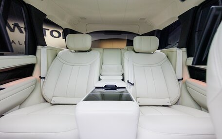 Land Rover Range Rover IV рестайлинг, 2025 год, 33 800 000 рублей, 39 фотография