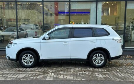Mitsubishi Outlander III рестайлинг 3, 2014 год, 1 450 000 рублей, 5 фотография