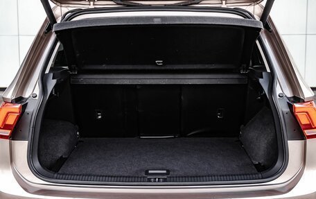 Volkswagen Tiguan II, 2020 год, 3 000 000 рублей, 9 фотография