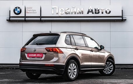 Volkswagen Tiguan II, 2020 год, 3 000 000 рублей, 2 фотография