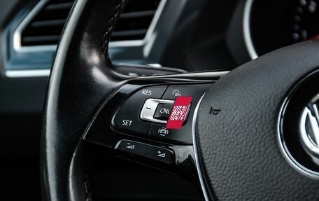 Volkswagen Tiguan II, 2020 год, 3 000 000 рублей, 22 фотография