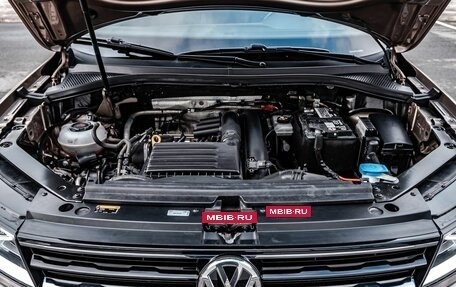 Volkswagen Tiguan II, 2020 год, 3 000 000 рублей, 10 фотография