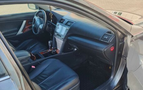 Toyota Camry, 2011 год, 1 380 000 рублей, 5 фотография