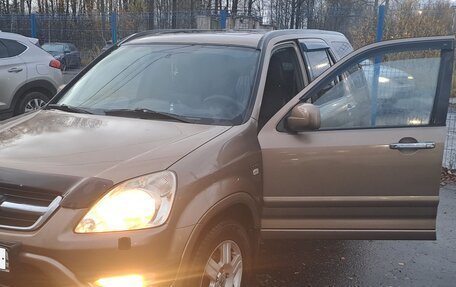 Honda CR-V II рестайлинг, 2004 год, 630 000 рублей, 1 фотография