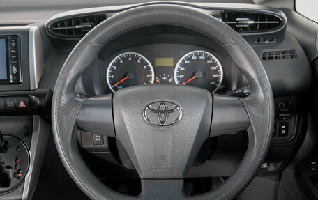 Toyota Wish II, 2013 год, 1 379 000 рублей, 17 фотография