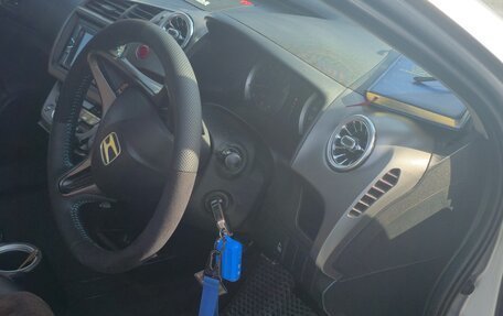 Honda Stream II, 2007 год, 850 000 рублей, 14 фотография