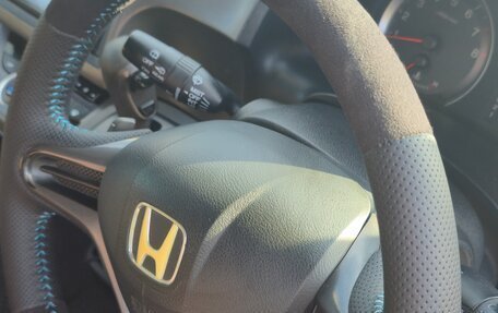 Honda Stream II, 2007 год, 850 000 рублей, 15 фотография