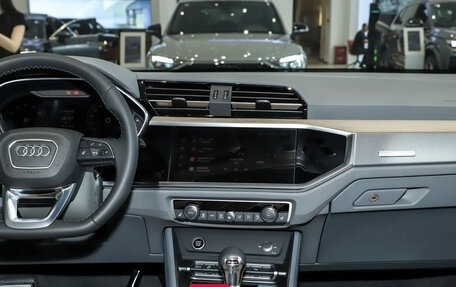 Audi Q3, 2025 год, 2 185 000 рублей, 10 фотография