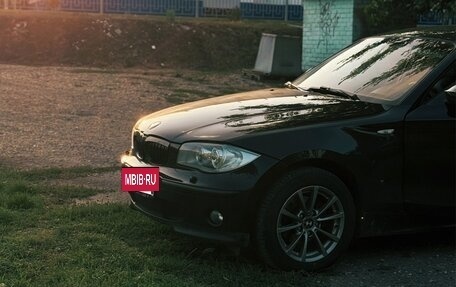 BMW 1 серия, 2005 год, 620 000 рублей, 3 фотография