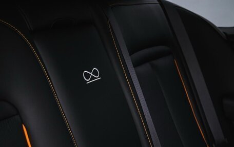 Rolls-Royce Cullinan, 2025 год, 69 000 000 рублей, 12 фотография