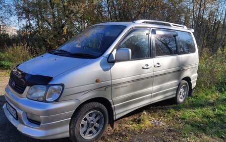 Toyota Lite Ace IV, 2000 год, 750 000 рублей, 5 фотография