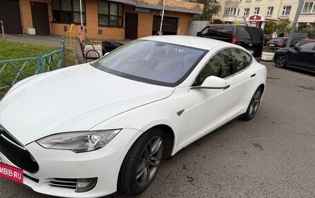 Tesla Model S I, 2013 год, 2 100 000 рублей, 3 фотография