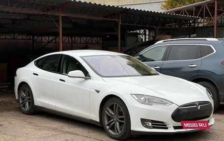 Tesla Model S I, 2013 год, 2 100 000 рублей, 9 фотография