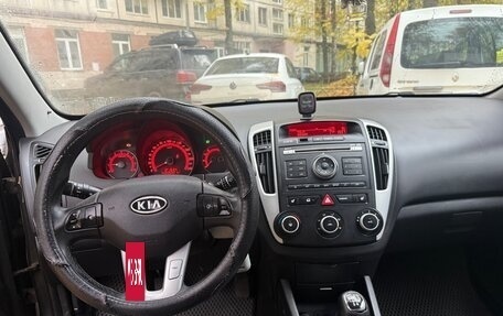 KIA cee'd I рестайлинг, 2011 год, 390 000 рублей, 5 фотография