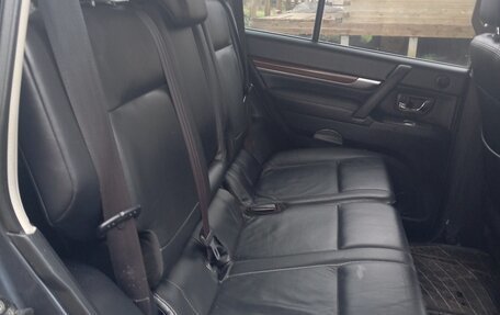 Mitsubishi Pajero IV, 2008 год, 1 600 000 рублей, 10 фотография