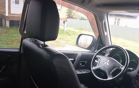 Mitsubishi Pajero IV, 2008 год, 1 600 000 рублей, 8 фотография