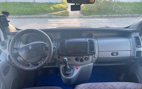 Renault Trafic, 2003 год, 1 300 000 рублей, 13 фотография