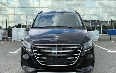 Mercedes-Benz V-Класс, 2025 год, 12 950 000 рублей, 2 фотография